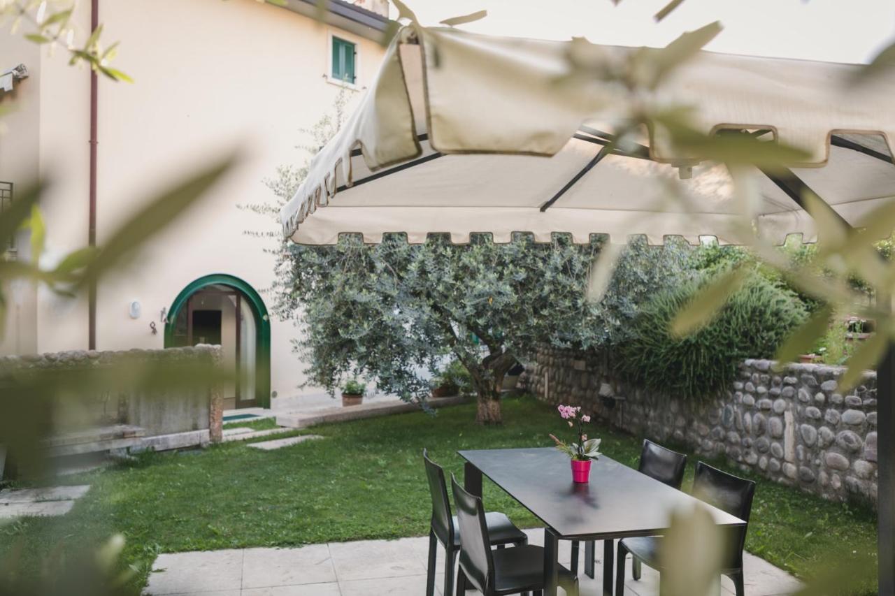 A Casa Di Tom Panzió SantʼAmbrogio di Valpolicella Kültér fotó