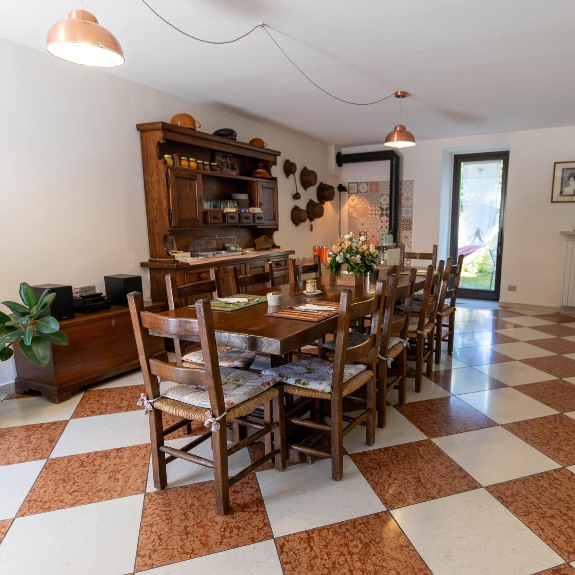 A Casa Di Tom Panzió SantʼAmbrogio di Valpolicella Kültér fotó